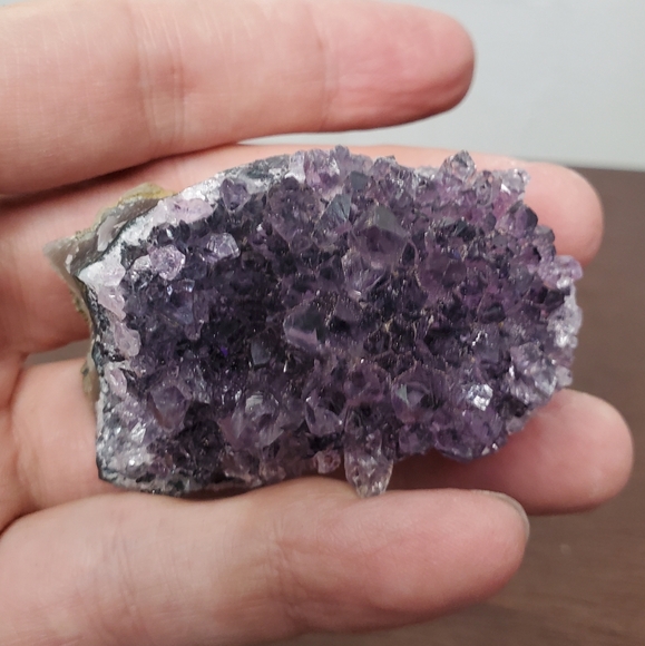 Amethyst Crystals - Picture 3 of 16